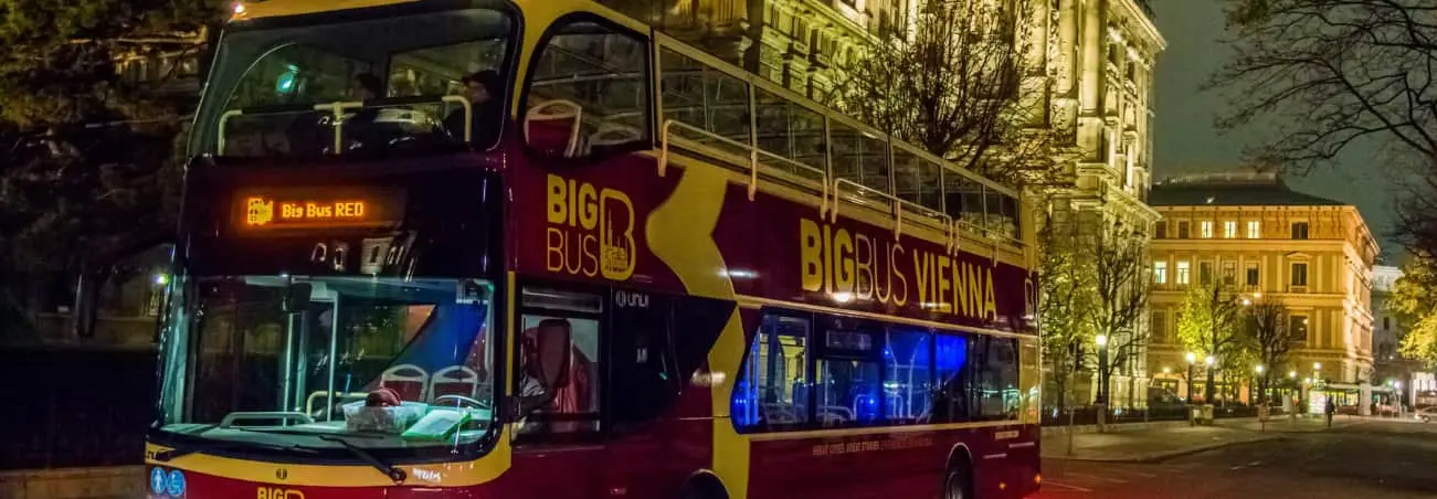 Big Bus City Highlights Night Tour With Live Guide